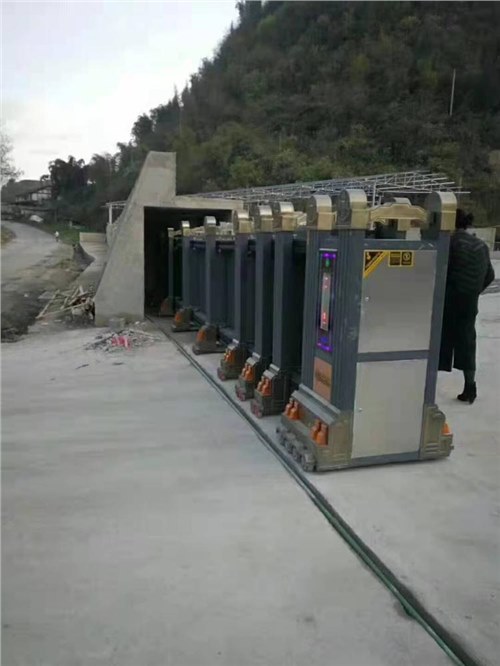 招財(cái)進(jìn)寶工程案例